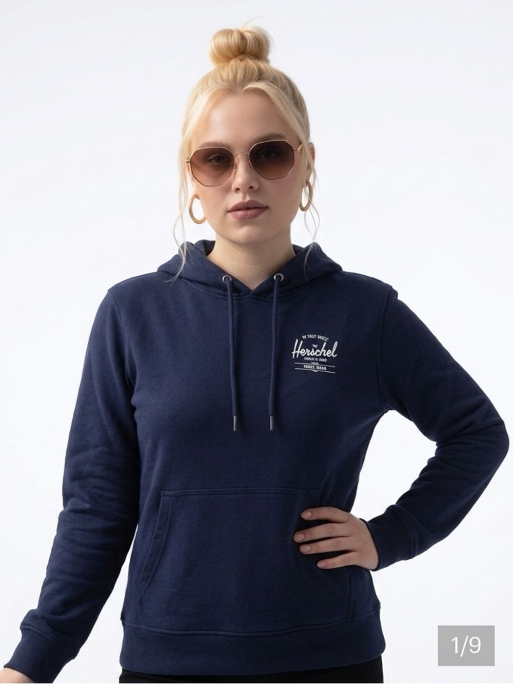 ✌️4 for $20✌️ Herschel hoodie